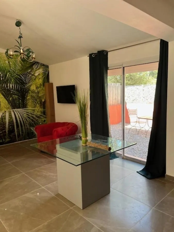Gite - Les Salons Du Bastier Ginasservis 0*,